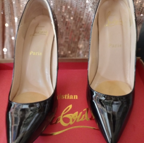 Christian louboutin heel shoes - Picture 2 of 6
